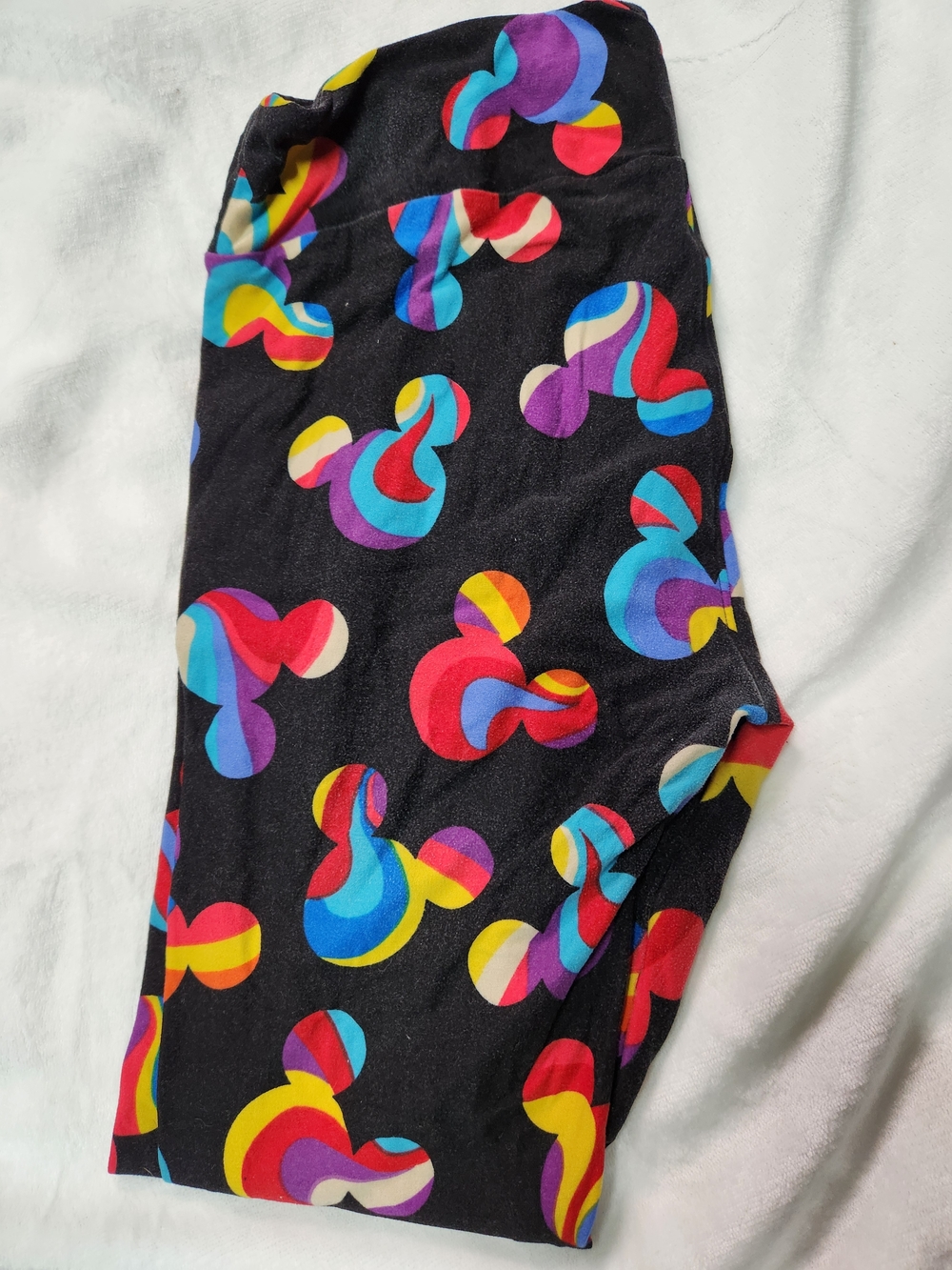 LuLaRoe TC Disney Mickey Leggings